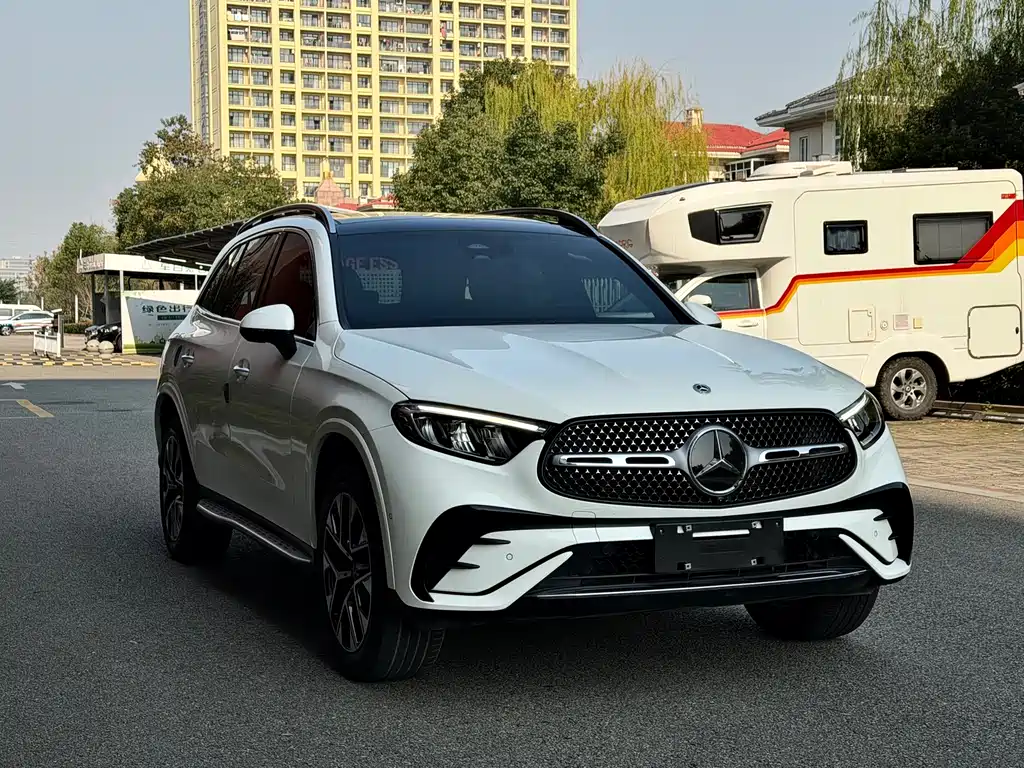Mercedes-Benz GLC 2024 GLC 260 L 4MATIC 5 мест