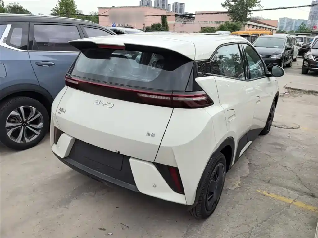 BYD Seagull 2025 Smart Drive 305km