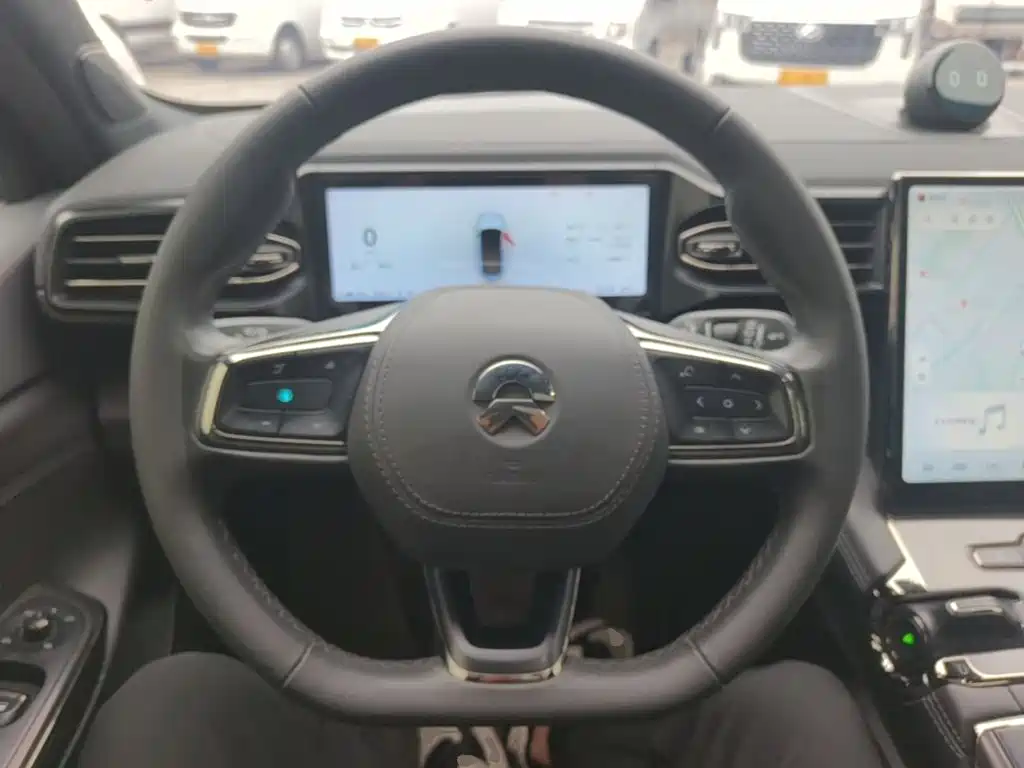 NIO EC6 — миниатюра 11