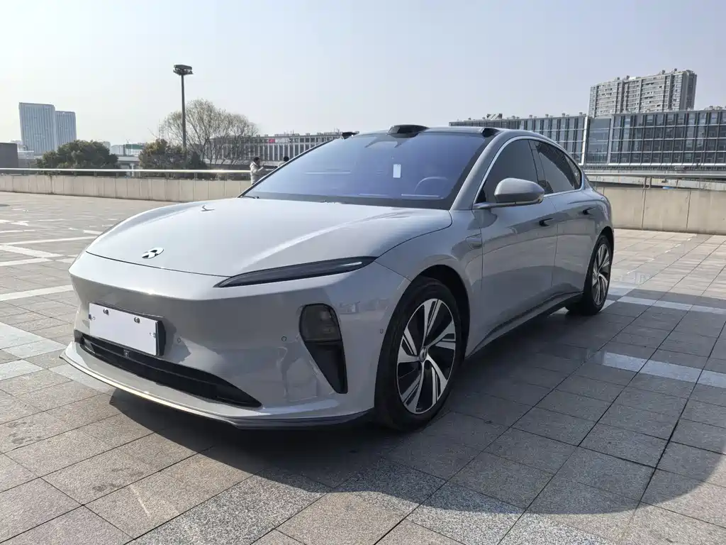 NIO NIO ET5