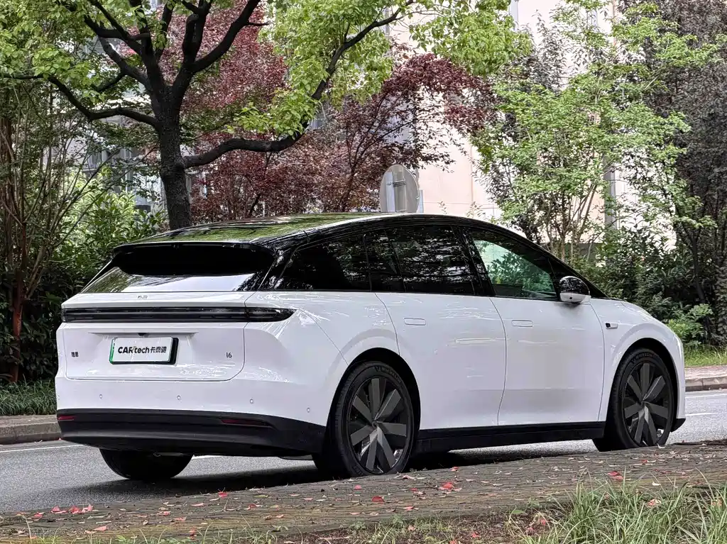Li Auto i6 — фотографии объявления, Фото 23