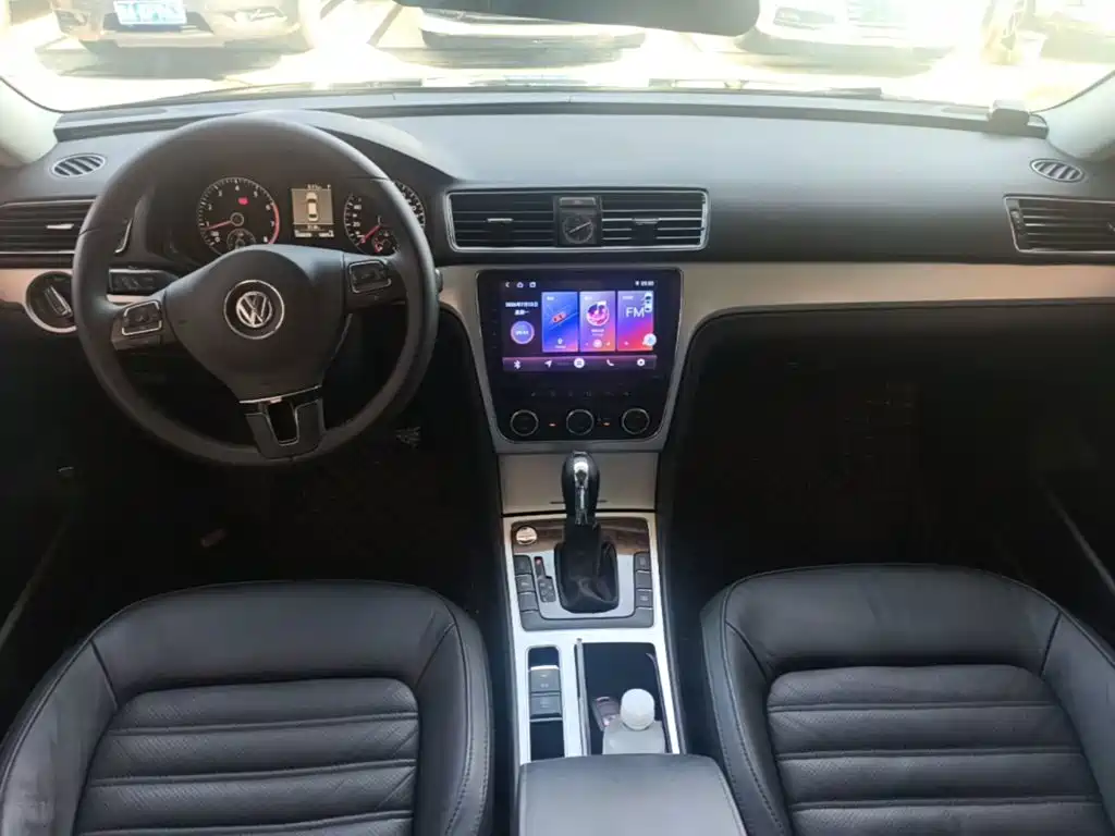 Volkswagen Passat 2014 1.8TSI DSG