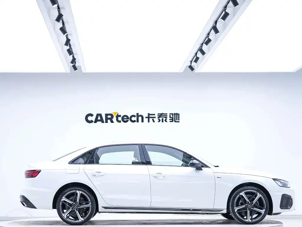 Audi A4L — миниатюра 5