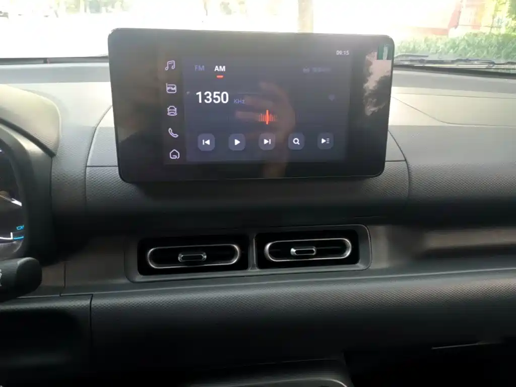 Wuling Hongguang EV — миниатюра 13