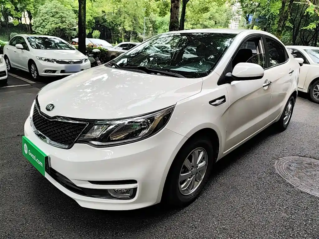 Kia K2 2015