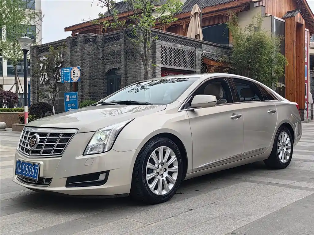 Cadillac XTS 2014