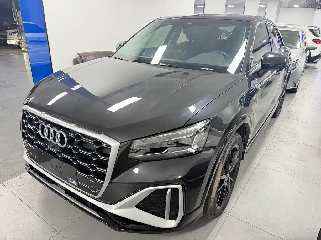 Audi Q2L 2022