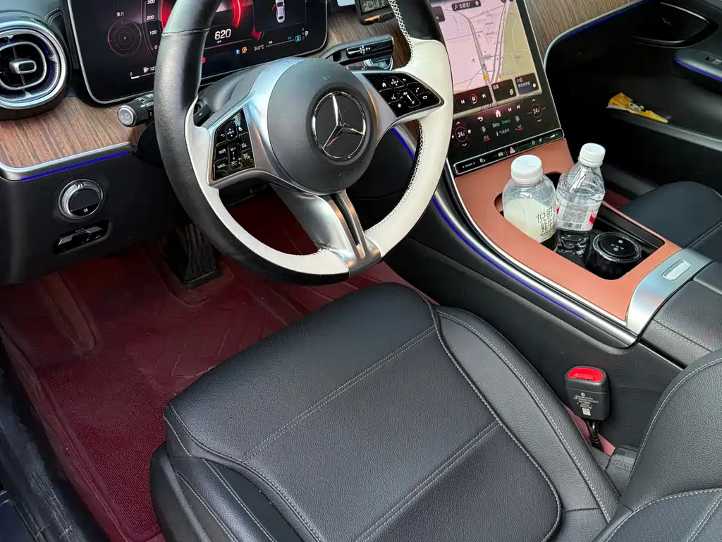Mercedes-Benz C-Class — миниатюра 5