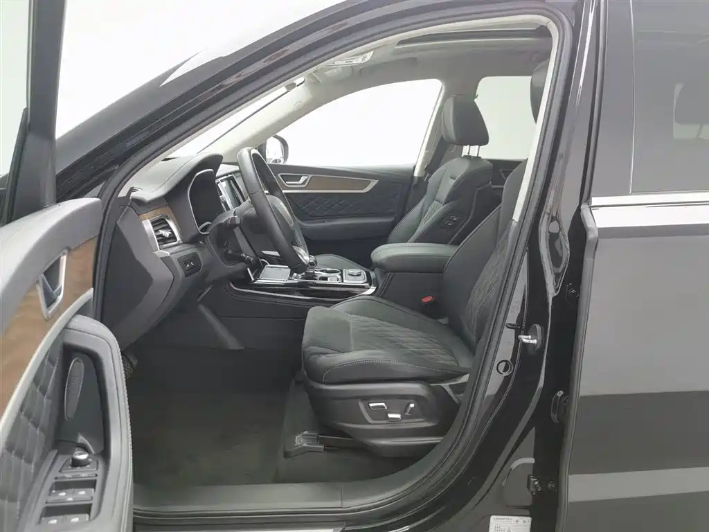 Hongqi HS7 2022 2.0T DCT мест