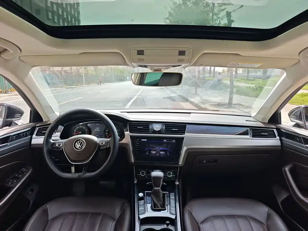 Volkswagen Phideon 2021 380TSI Luxury