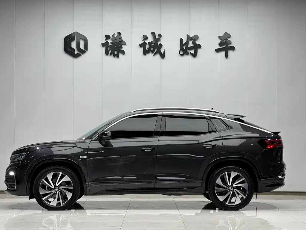 Volkswagen X — миниатюра 4