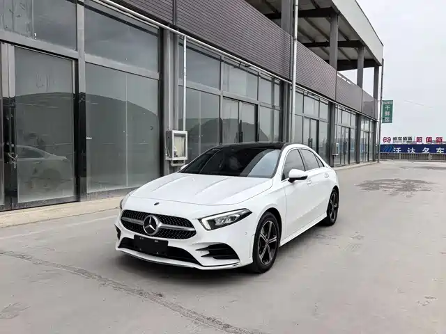 MERCEDES-BENZ A CLASS