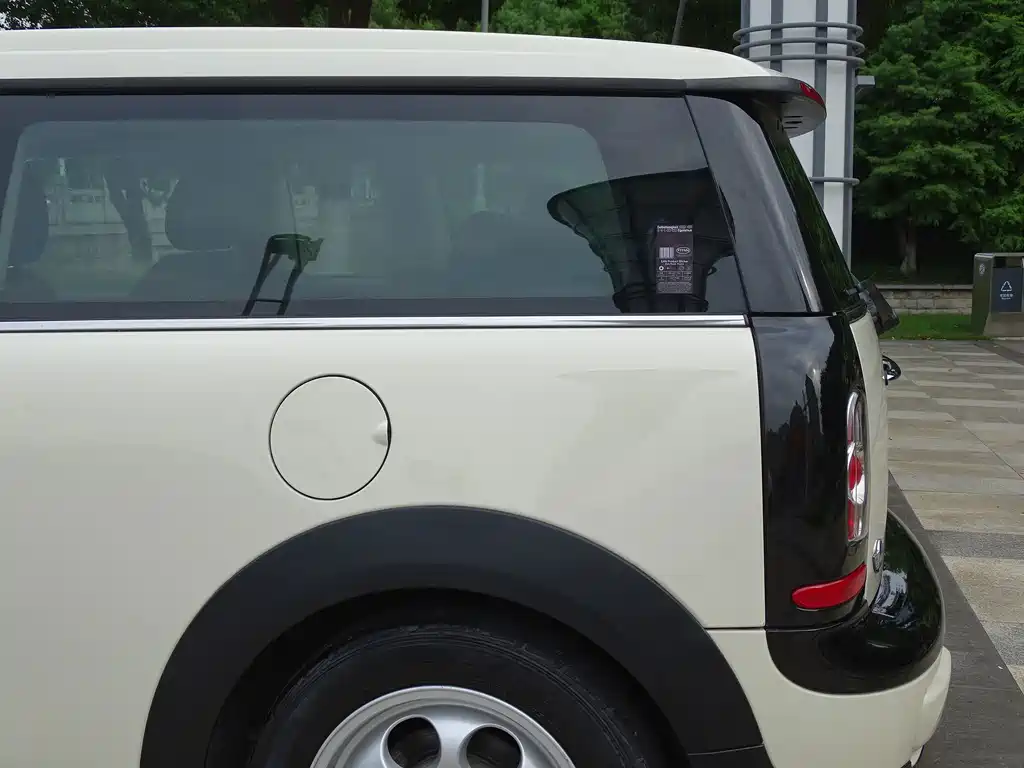 MINI Mini Clubman — миниатюра 16