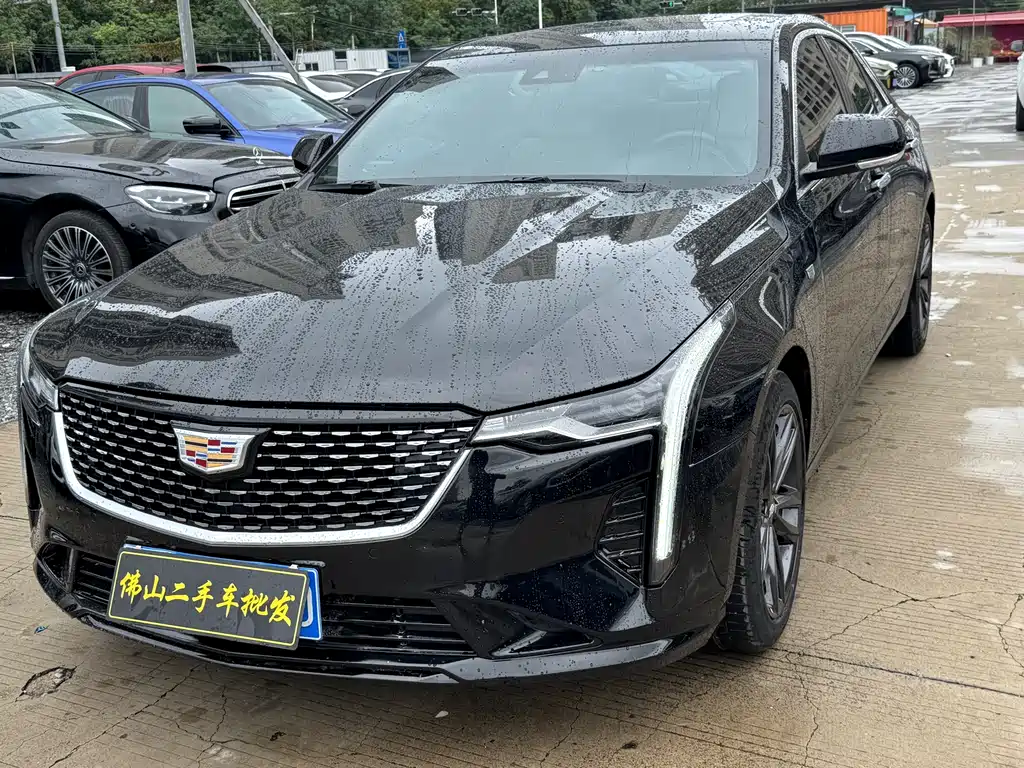 Cadillac CT4 2024