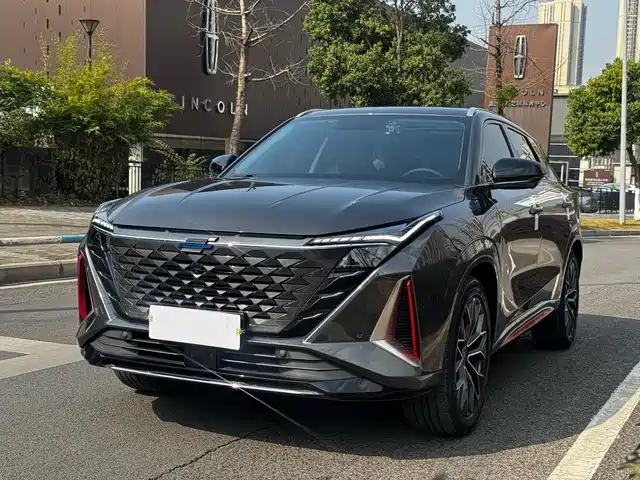 CHANGAN CHANGAN AUCHAN Z6