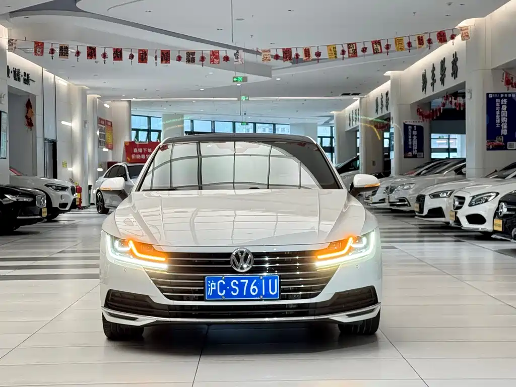 Volkswagen FAW - Passat CC CC 2020 330TSI VI
