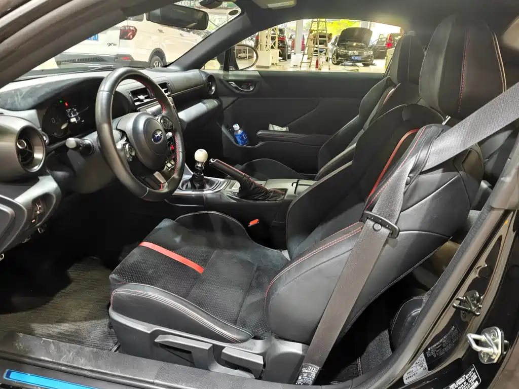 Subaru BRZ — миниатюра 4