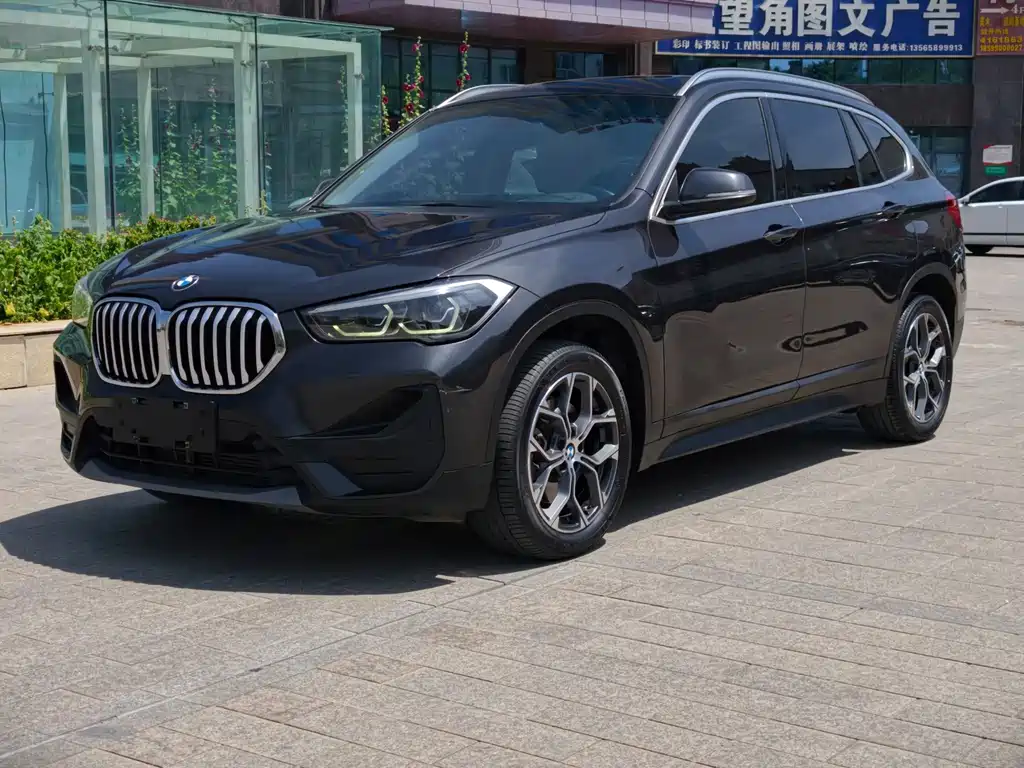 BMW X1 2022 sDrive25Li Lead