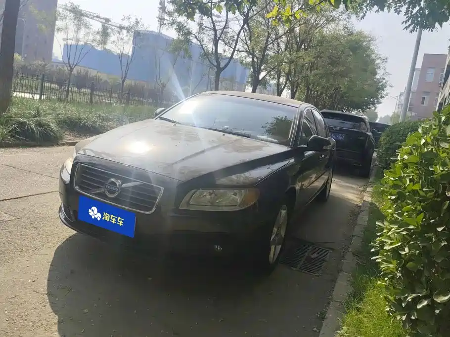 Volvo S80L