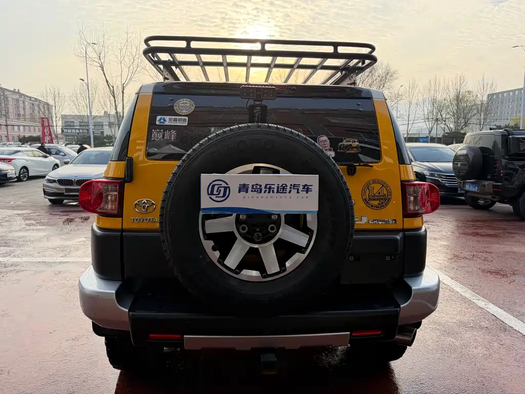 Toyota FJ Cruiser FJ 2017 4.0L AT