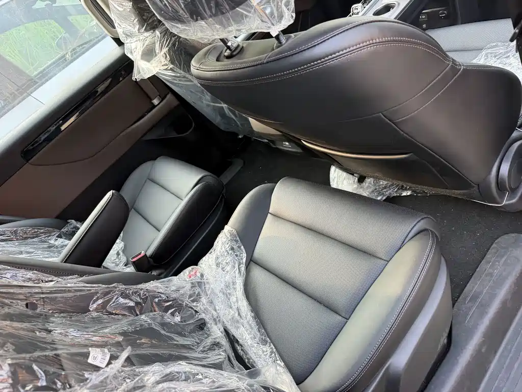 GAC Motor Trumpchi E8 PHEV — миниатюра 23