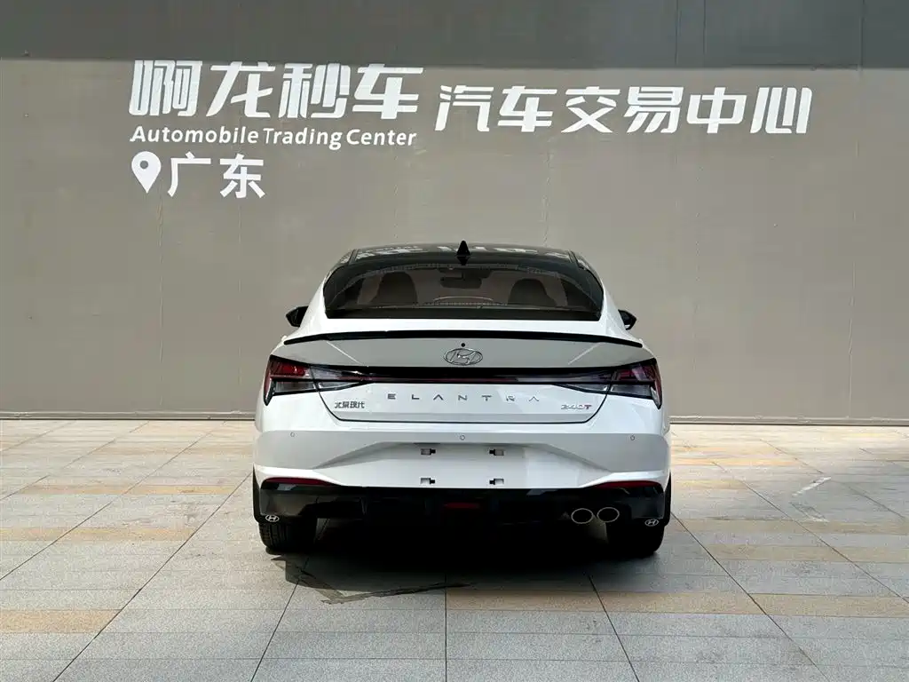 Hyundai Elantra 2021 240TGDi DCT LUX Luxury