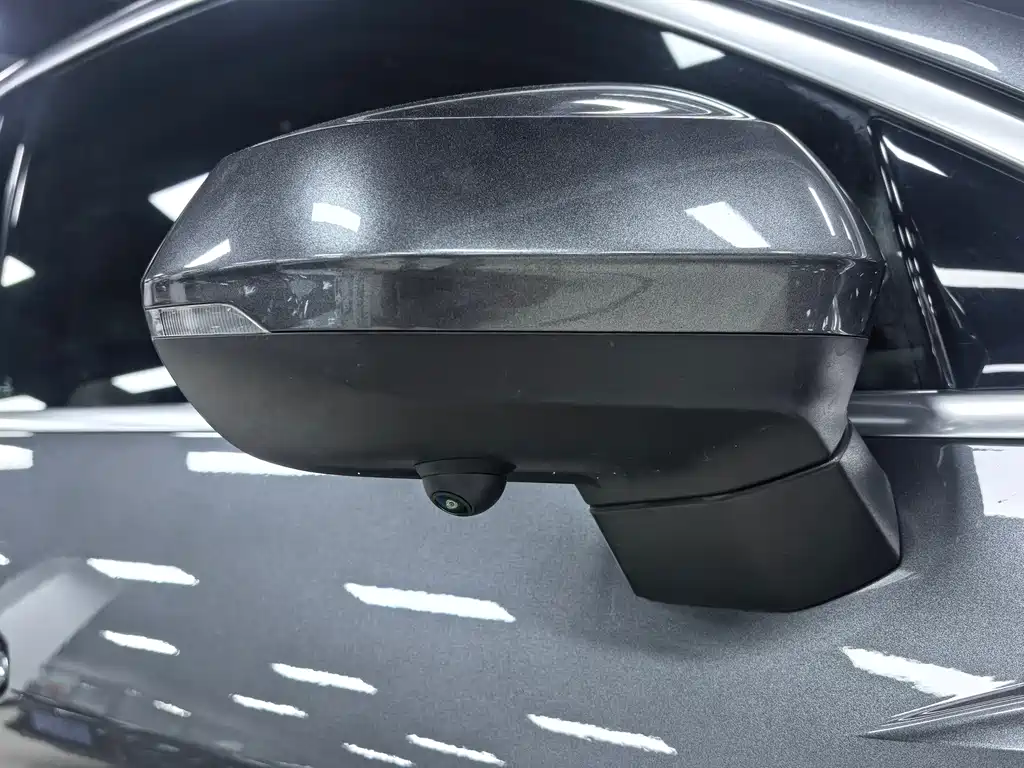Audi Q3 Sportback — миниатюра 8