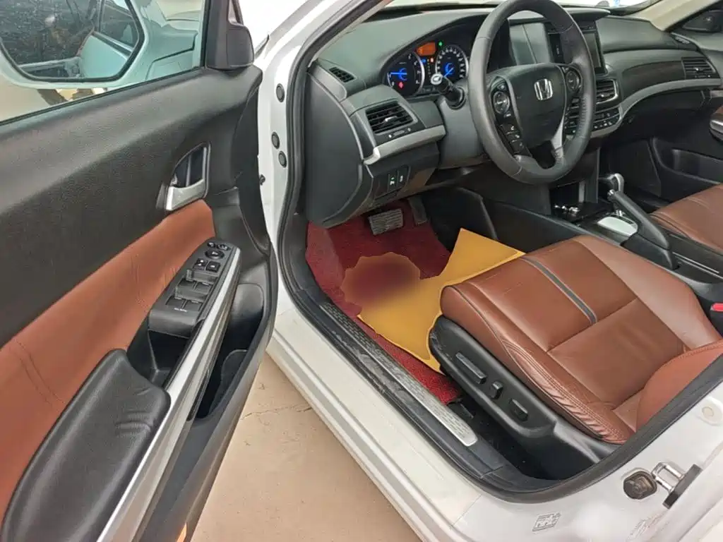 Honda Crosstour — миниатюра 16