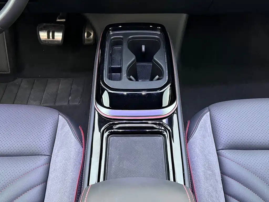 VOLKSWAGEN ID.4 CROZZ