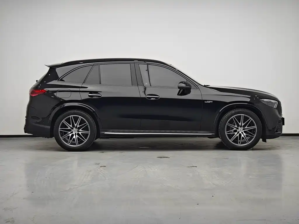 Mercedes-Benz GLC AMG — миниатюра 7