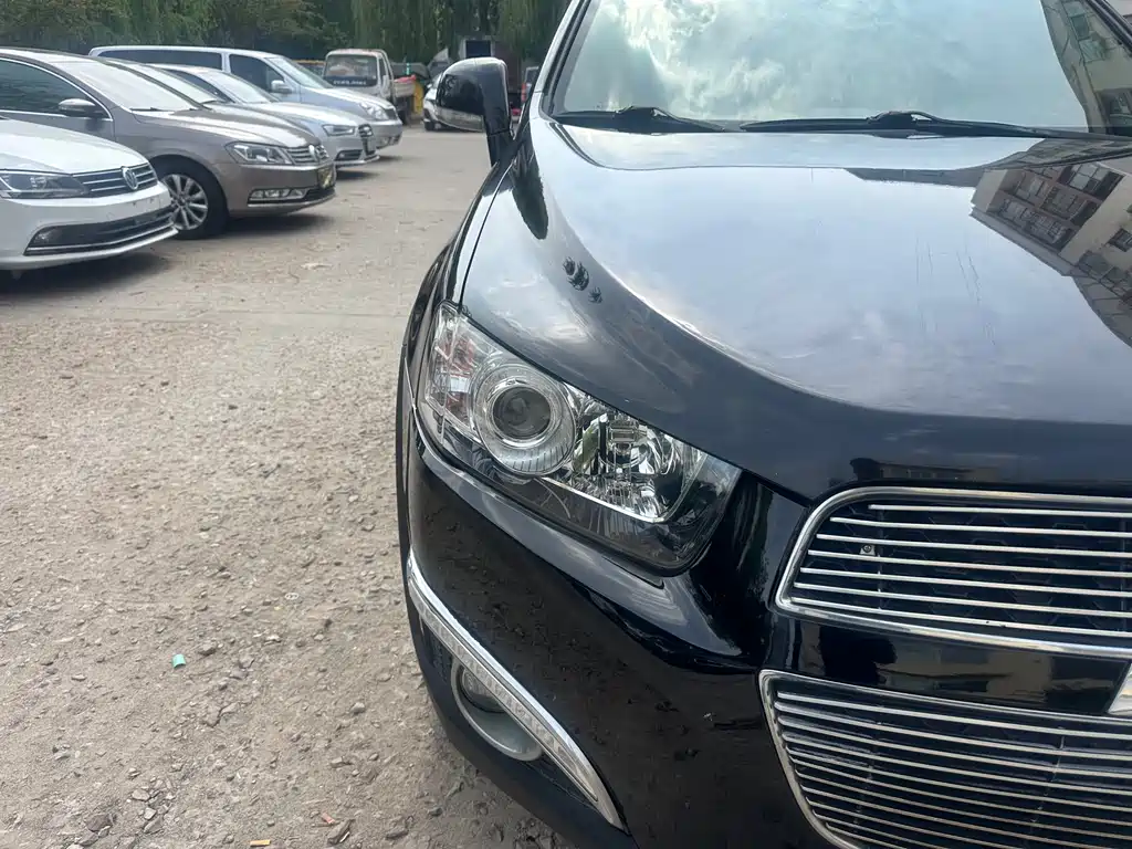 Chevrolet Captiva 2014 2.4L 5 мест