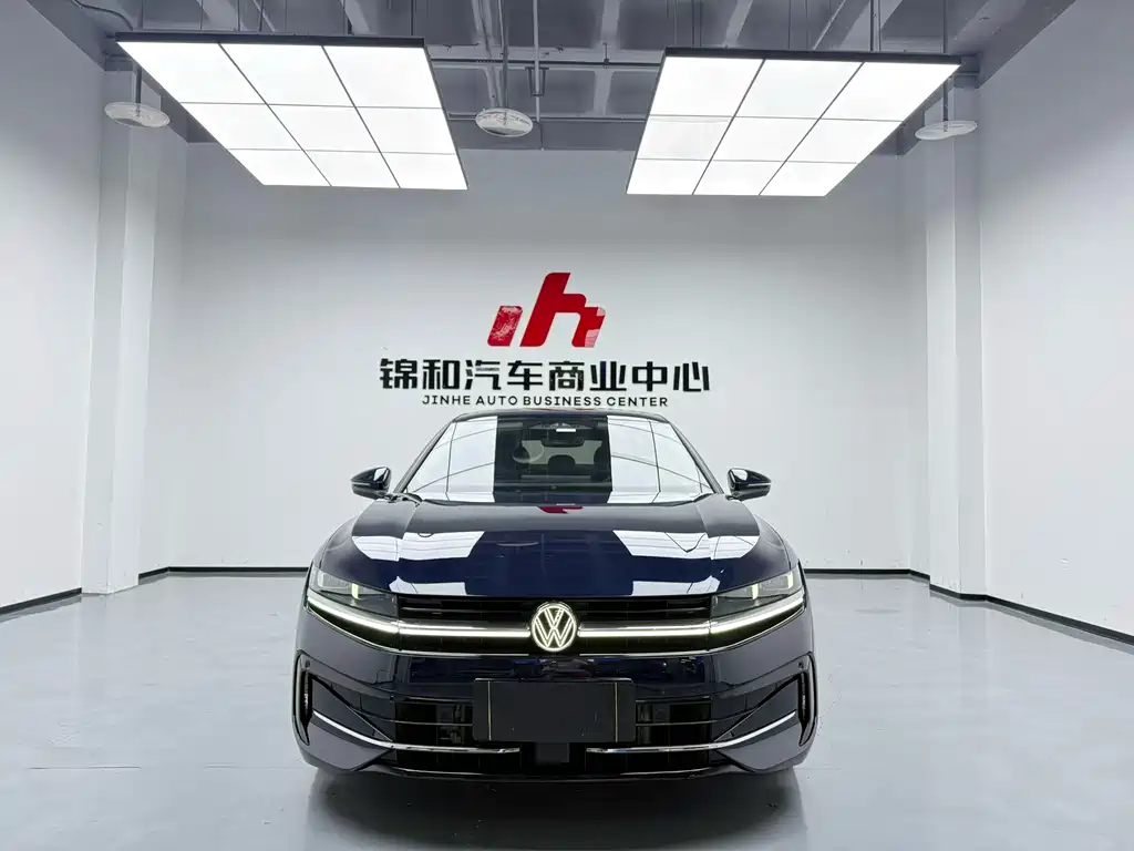 Volkswagen Magotan 2024