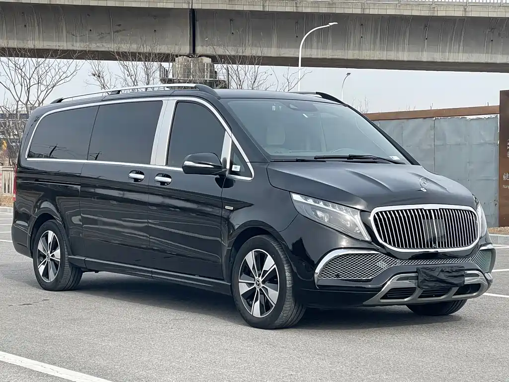 MERCEDES-BENZ V CLASS