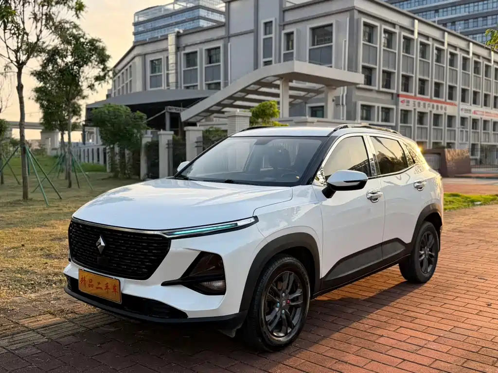 Baojun RS-3