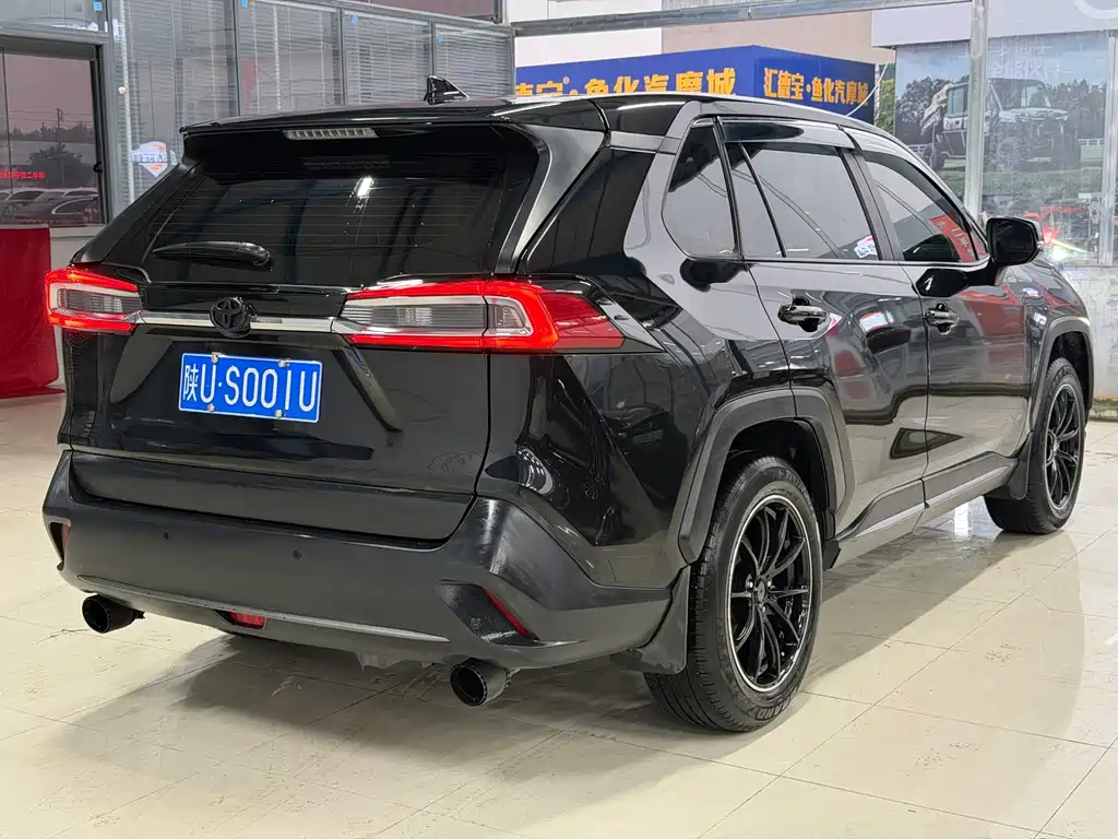Toyota Wildlander — миниатюра 16
