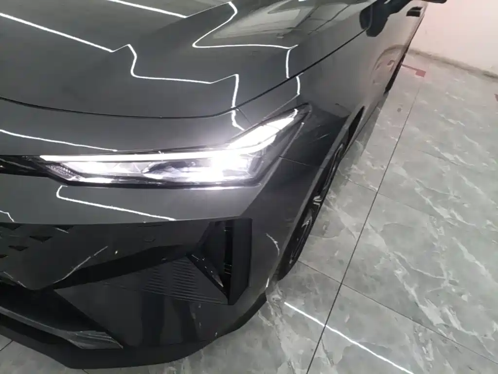 Changan UNI-V iDD — миниатюра 24
