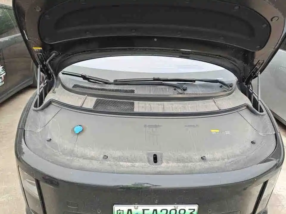 Li Auto Li i8 — миниатюра 9