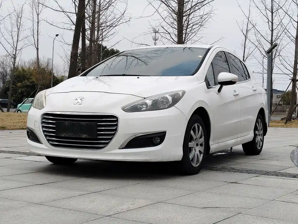Peugeot 308 2013
