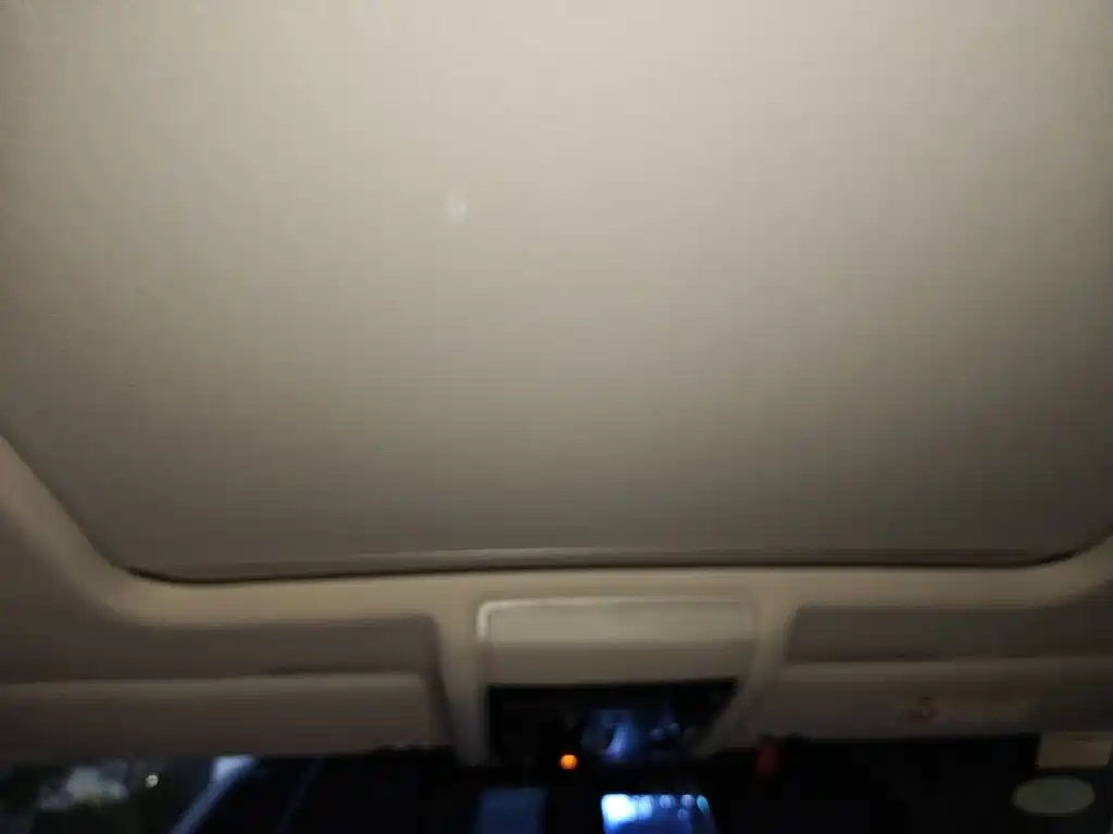 Volkswagen Passat PHEV — миниатюра 14