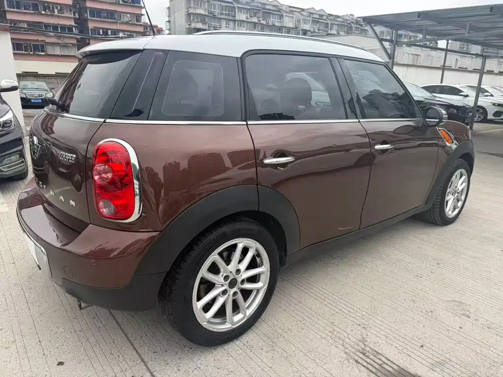 MINI Countryman 1.6L COOPER Fun, фото 12