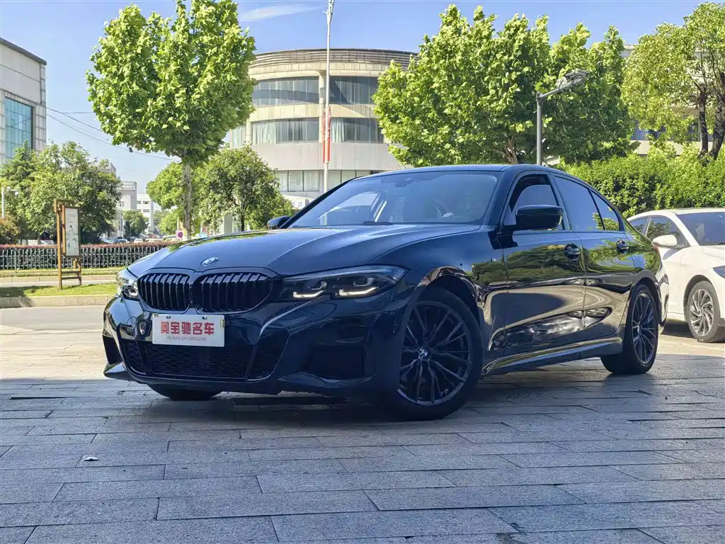 BMW 3 Series 2022