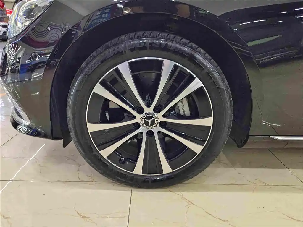 Mercedes-Benz E-Class New Energy — миниатюра 10