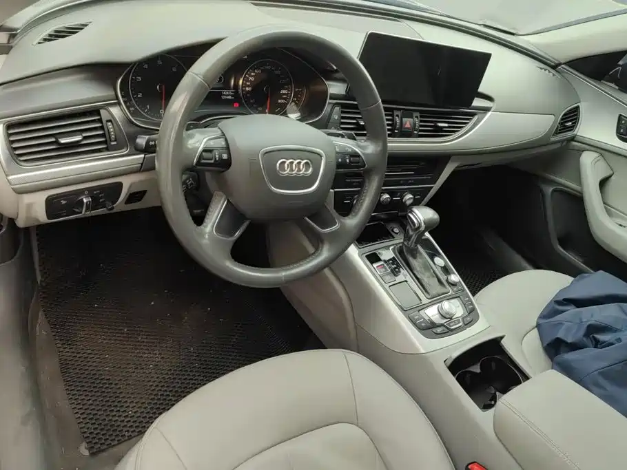 Audi A6L — миниатюра 12
