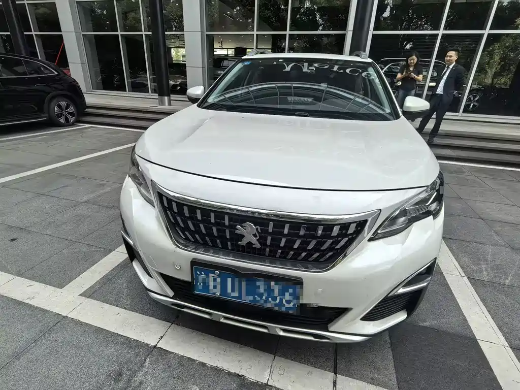Peugeot 4008 — миниатюра 4