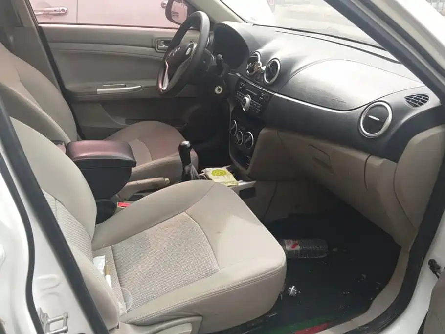 Changan V3 — миниатюра 8