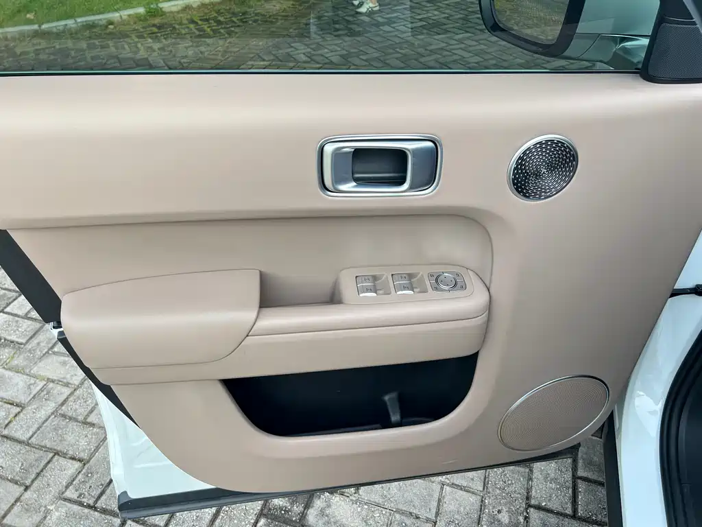 Li Auto L8 2025 Ultra