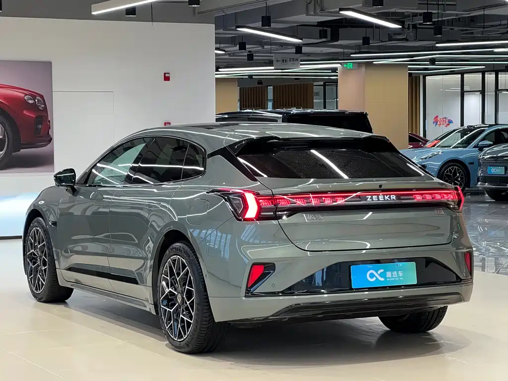 ZEEKR EXTREME KRYPTON 001