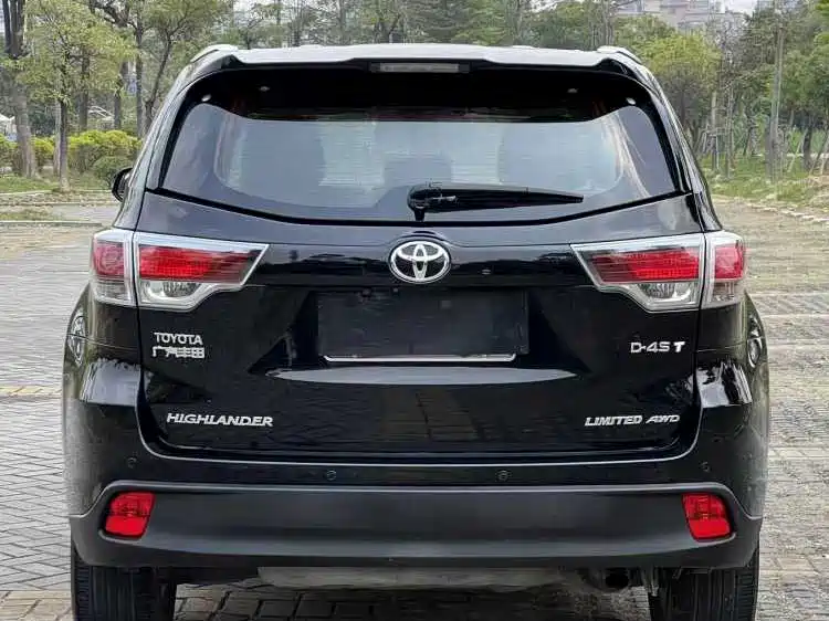 Toyota Highlander — миниатюра 5