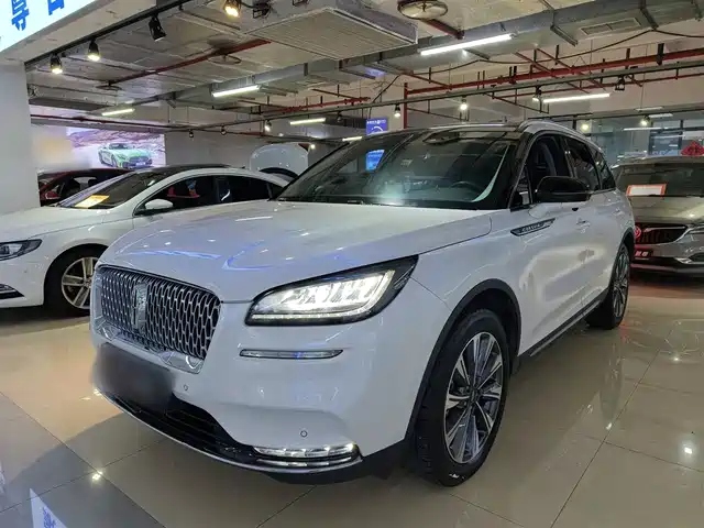 LINCOLN ADVENTURER