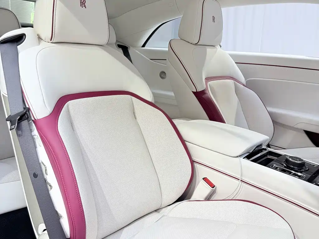 Rolls-Royce Phantom — миниатюра 9